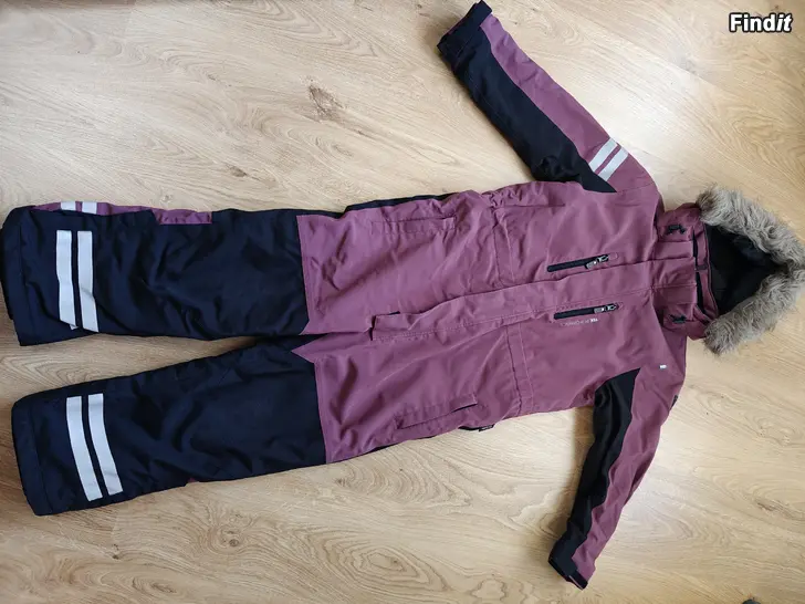 Myydään Toppahaalari 130cm