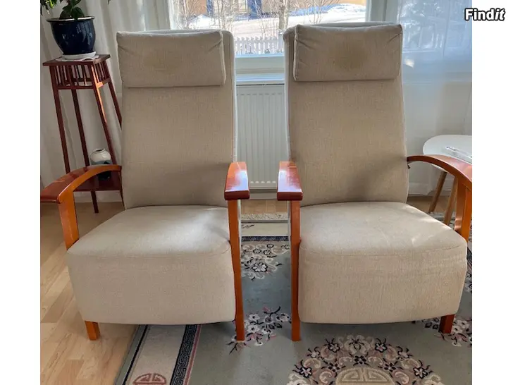 Myydään Nojatuolit + rahi
