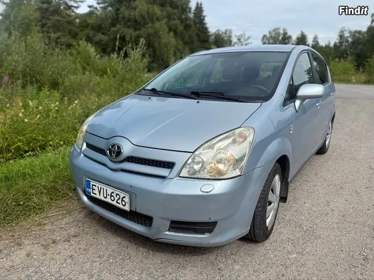 Säljes TOYOTA COROLLA VERSO 1.6i