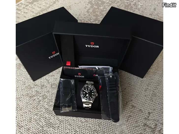 Säljes Tudor Pelagos 39 mm ref. 25407N  10/2025, ny, full set