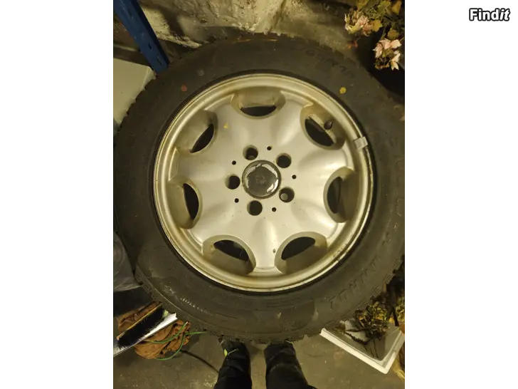 Säljes Dubbdäck 195/65R15