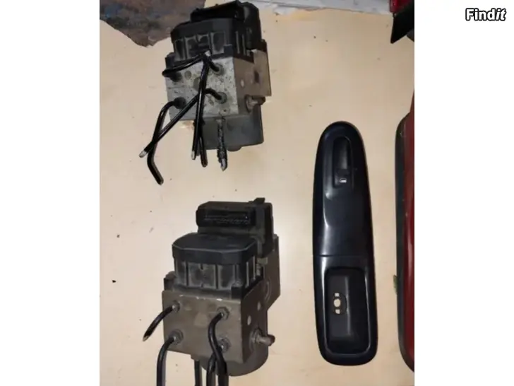 Myydään Välijäähdytin lasinnostin kytkin abspumppu