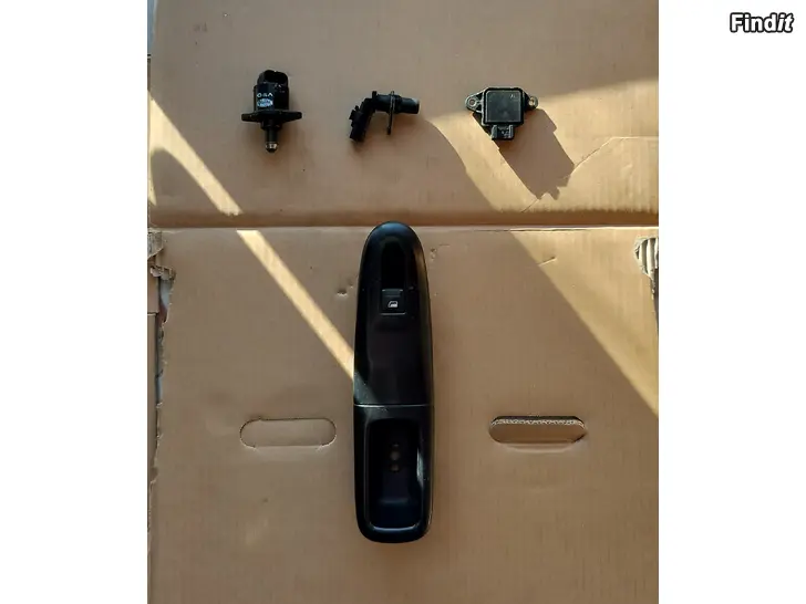 Myydään Kaasuläpänasenttotunnistin kampiakselin asentotunnistin tyhjäkäyntimoottori lasinnostimen kytkin