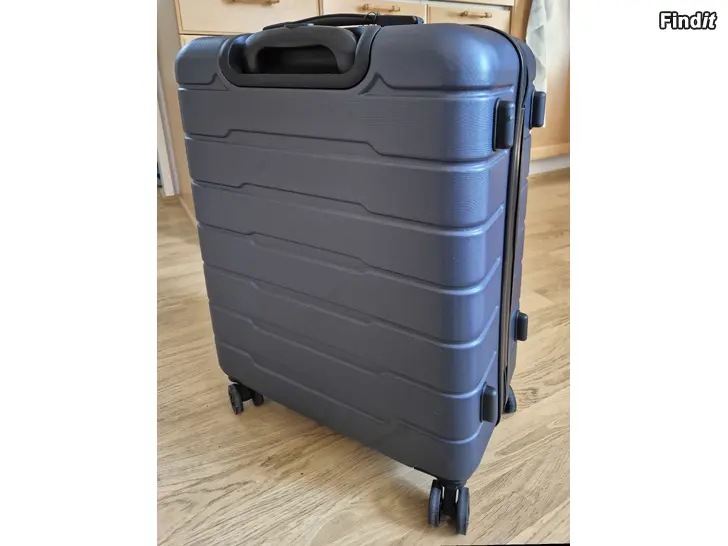 Myydään väska laukku