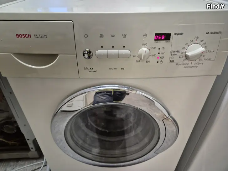 Säljes 60 cm bred Bosch tvättmaskin
