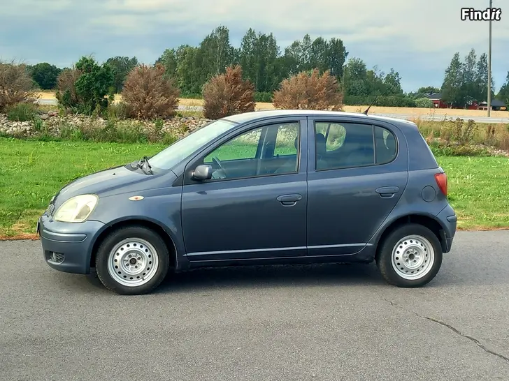 Myydään Toyota Yaris 1.3 VVT-i AC 5-ov