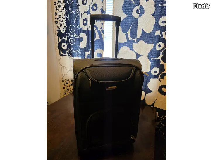Myydään Resväska med hjul