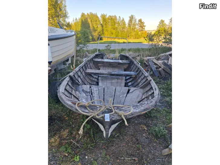 Säljes Träbåt