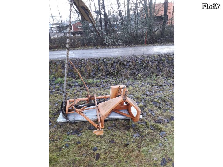 Säljes Värtsilä slåttermaskin