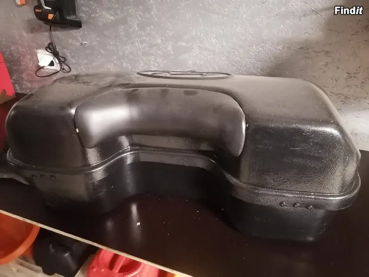 Myydään Förvaringslåda