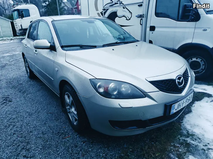 Myydään Mazda 3 1,6 bensin - 09
