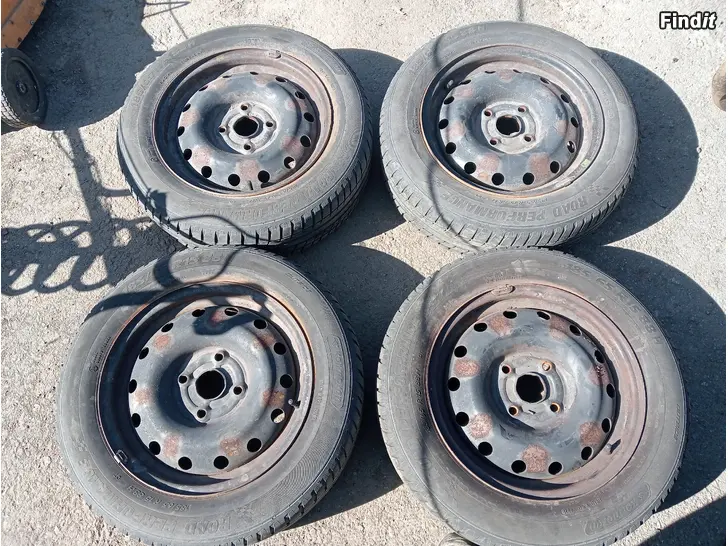 Myydään Kesärenkaat 185/65R15 vanteet 4-114,3 Chevy