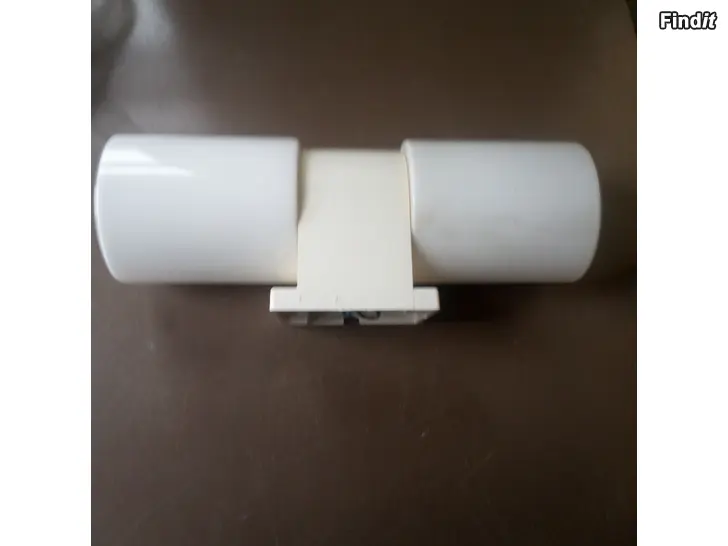 Myydään Keittiö,wc valaisin