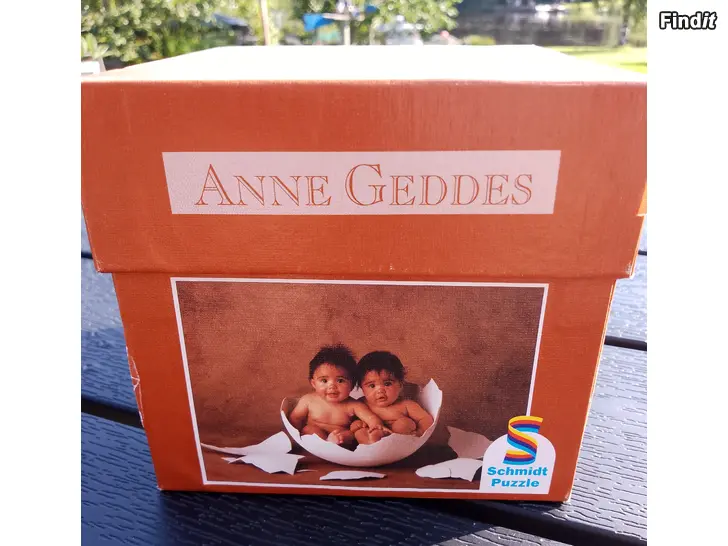 Myydään Anne Geddes puzzle