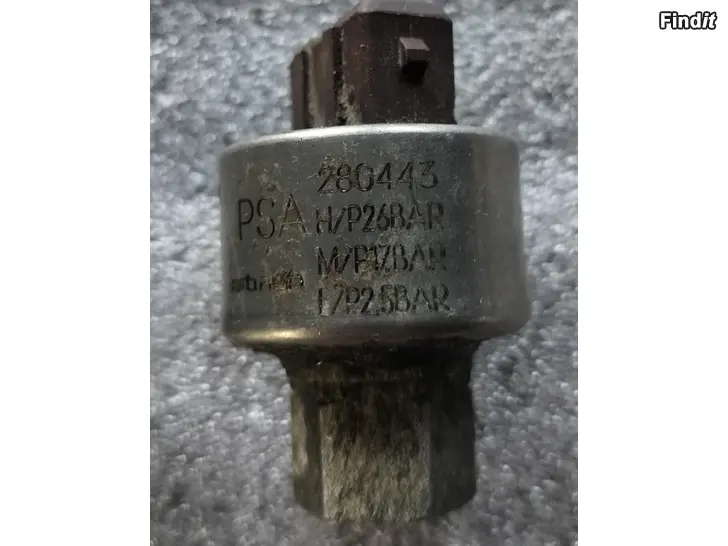 Myydään PSA ilmastoininpainekytkin 280443