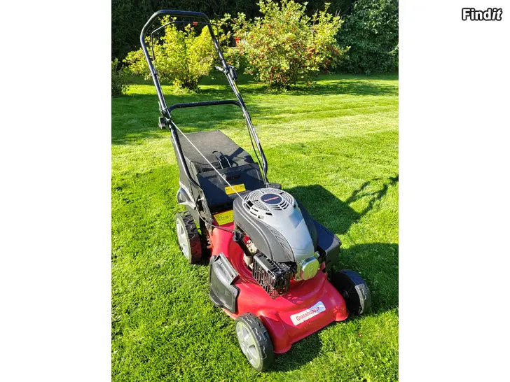 Myydään Gräsklippare 166cc 3,9hp