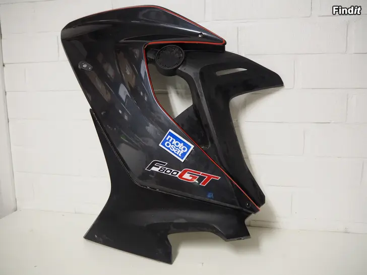 Myydään BMW F 800 GT 13-16  osia