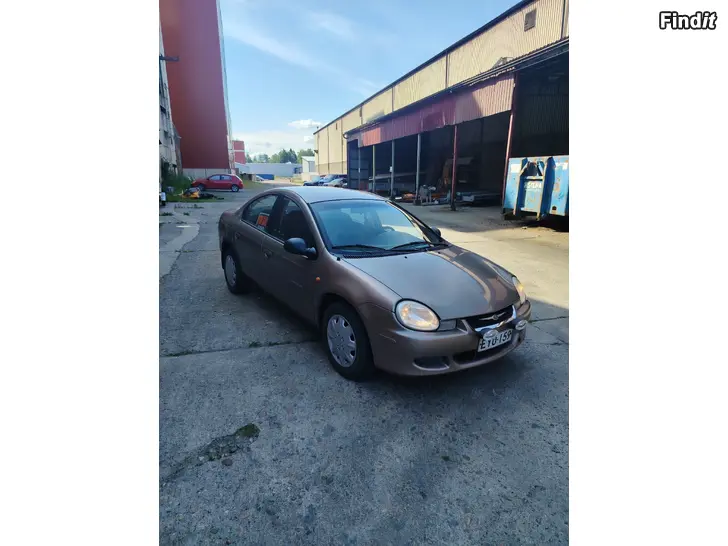 Myydään Chrysler Neon  2.0 Automaatti.  Vetokoukku