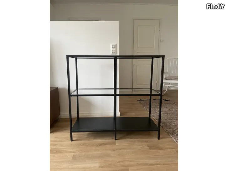 Säljes IKEA vittsjö hylla