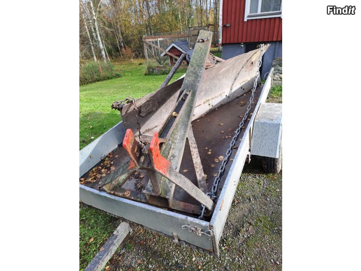 Myydään Traktorin perälevy