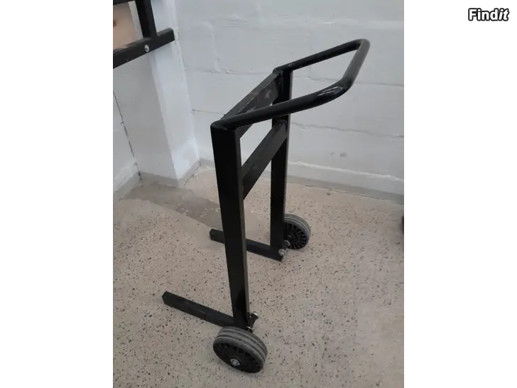 Myydään Ställningar för aktersnurror