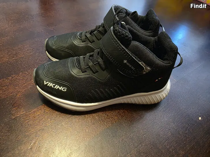 Myydään Viking vårskor goretex st 31