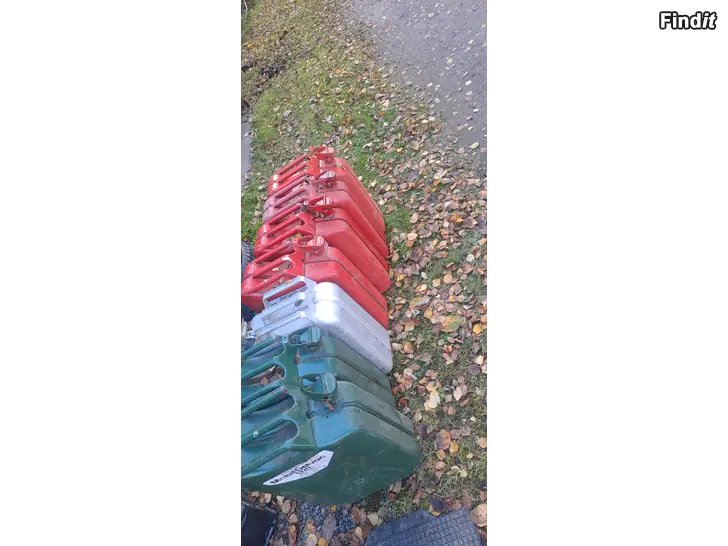 Myydään Jerrykannut