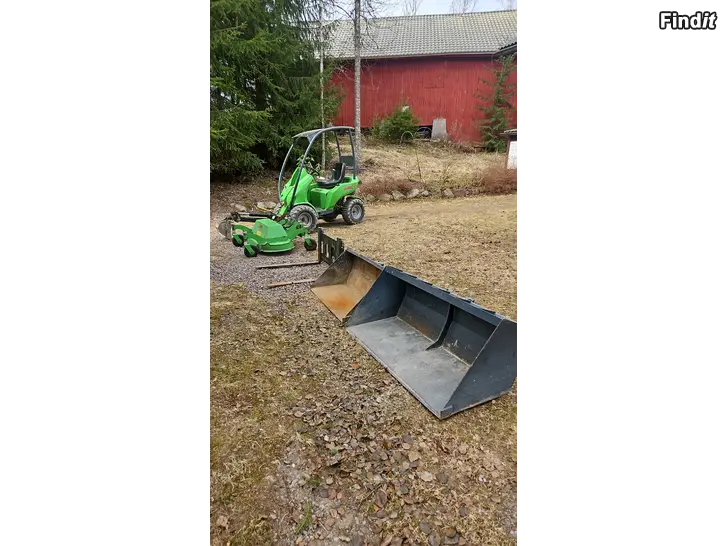 Myydään Avant 220