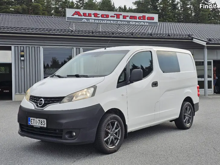 Säljes NISSAN NV200 Pak. 155tkm -12 Säljes NISSAN NV200 Pak. 155tkm -12