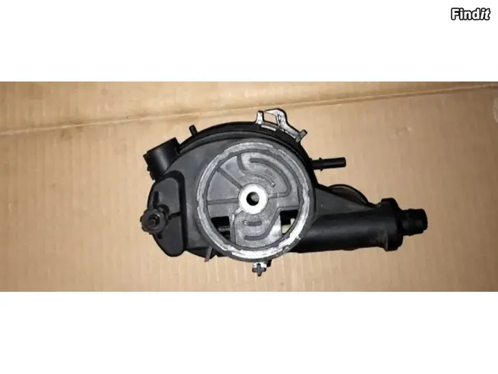 Myydään Osia etuvilkkut dieselsuodatimenkotelo