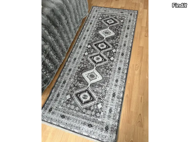 Myydään Myydään käyttämätön käytävämatto