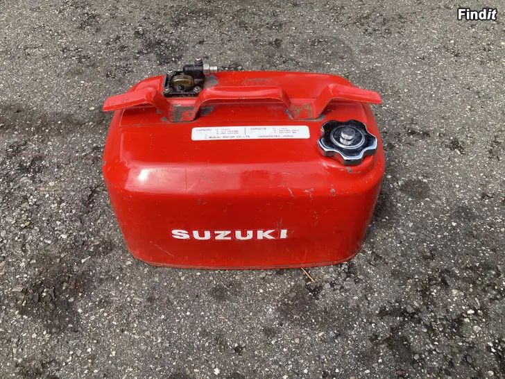 Säljes utombordar tank suzuki 23L med bränslemätare
