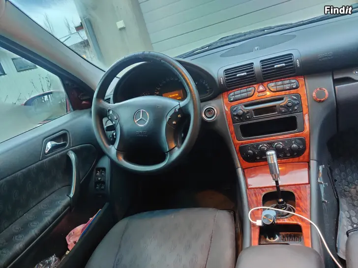 Säljes Mercedes c180 w203