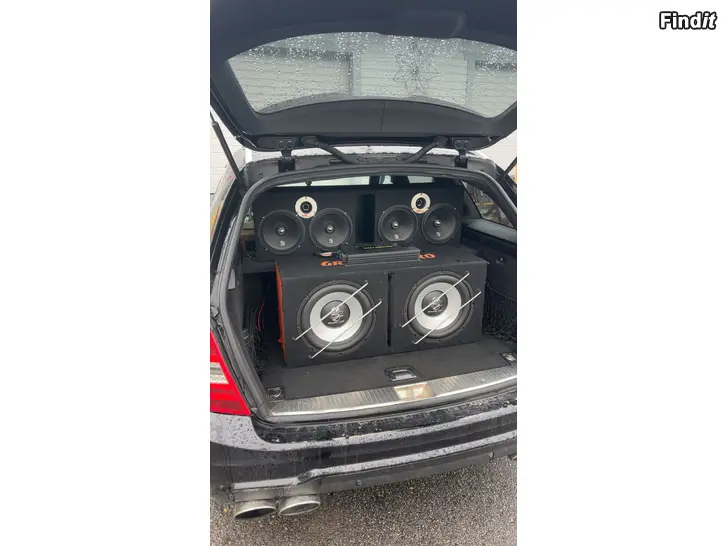 Myydään Ground zero 2x12 kotelossa ja gzia 1.1000dx-ll