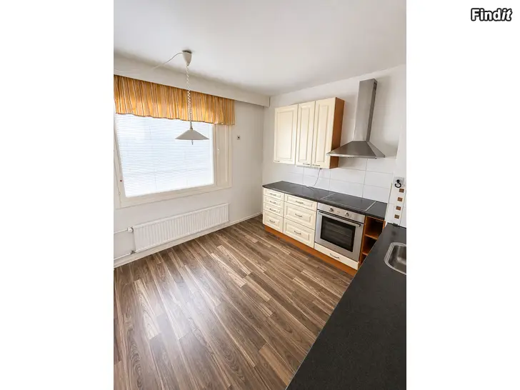 Vuokrataan 2 r+k i Kaskö uthyres eller säljes