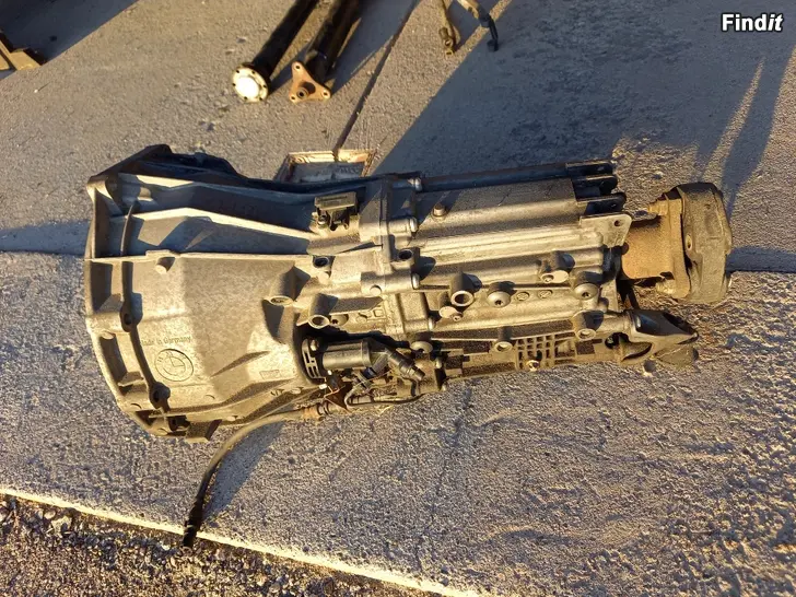 Säljes Bmw zf gs6-37dz växellåda