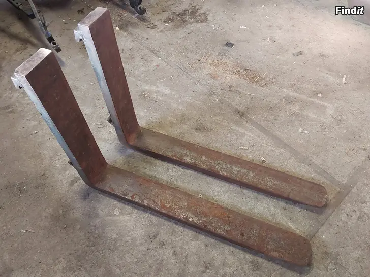 Myydään Trukkipiikit Vetter Forks FEM3B 140x50x1100