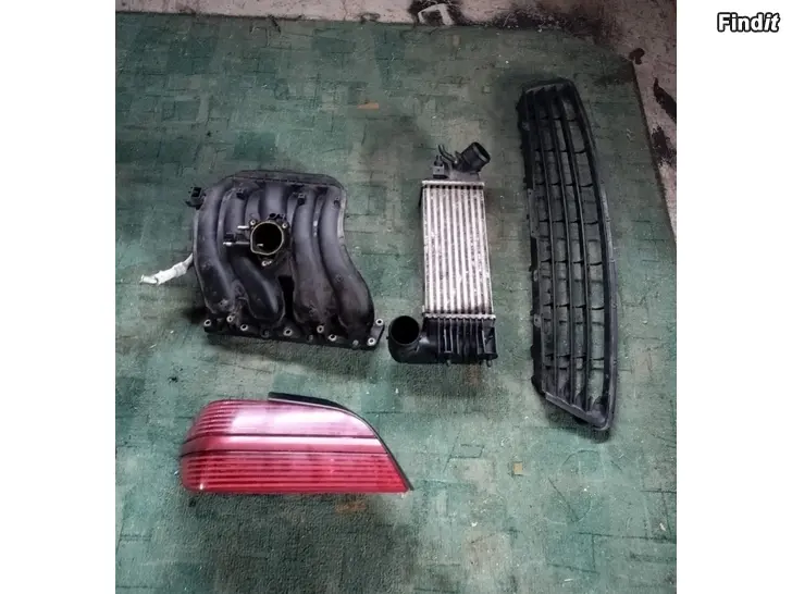 Myydään Imusarja takaumpio välijäähdytin puskurin ritilä