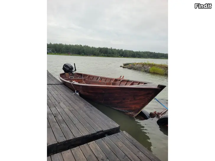 Säljes Väldig fin träbåt