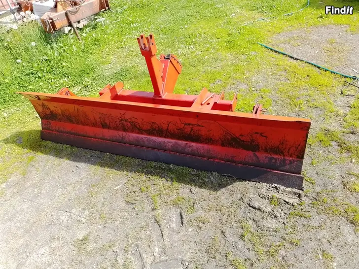 Säljes Frontblad - Snöblad 210x50 cm, till traktor frontlastare