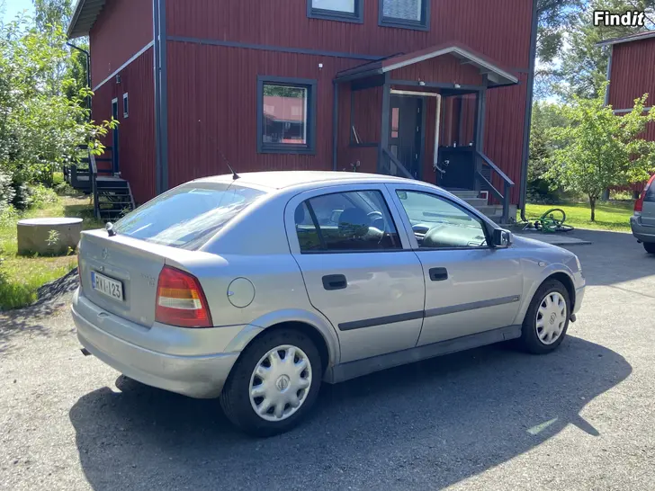 Myydään Opel Astra 1.6 -02