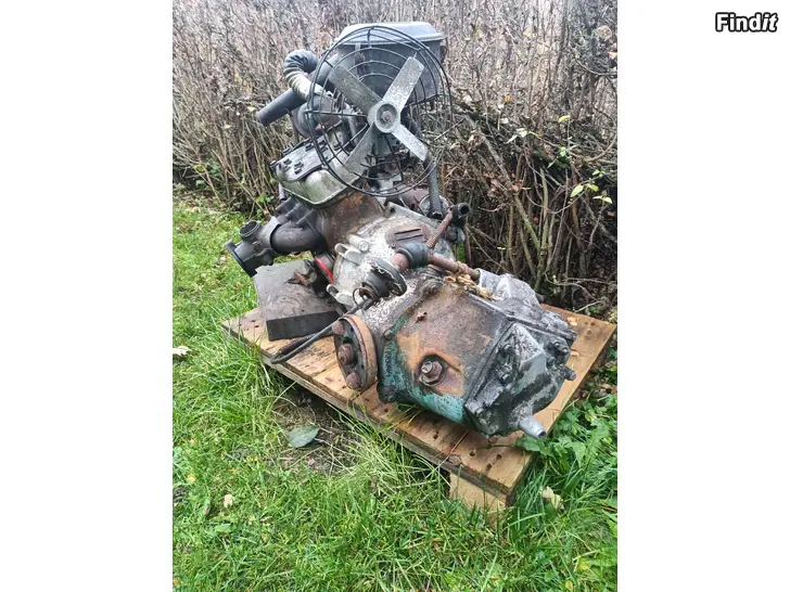 Myydään Saabin moottori 2 t