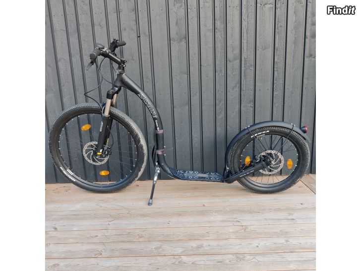 Myydään Säljes Kickbike Cross Max HD