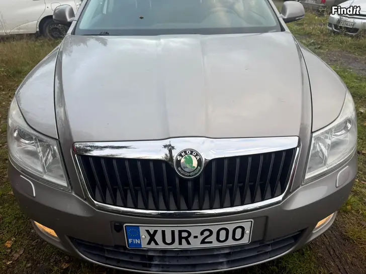 Säljes SKODA OCTAVIA FARMARE 2009 DELAR OSIA