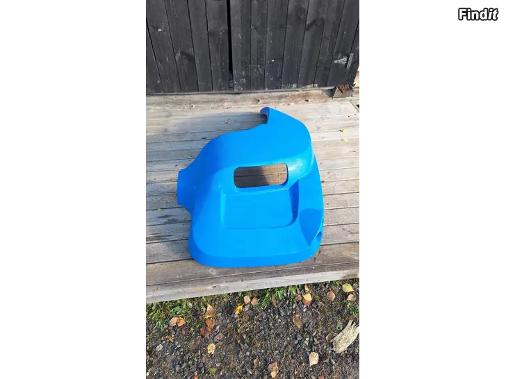 Säljes New Holland TS 110A stänkskärm