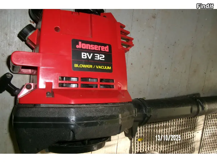 Myydään Lehtipuhallin Jonsered BV 32 Vacuum