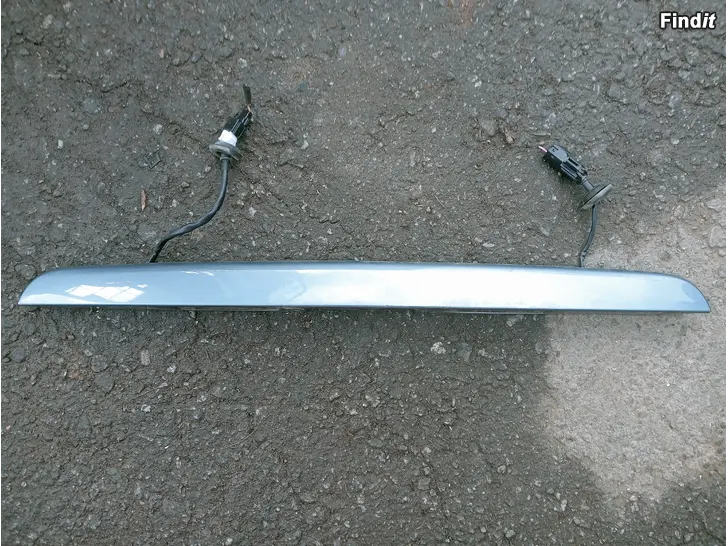 Myydään Kia Ceed 5D HB 2008 takaluukun kahva