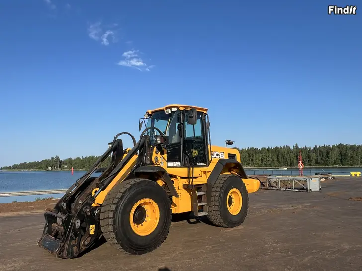 Myydään JCB 436 e HT 2012