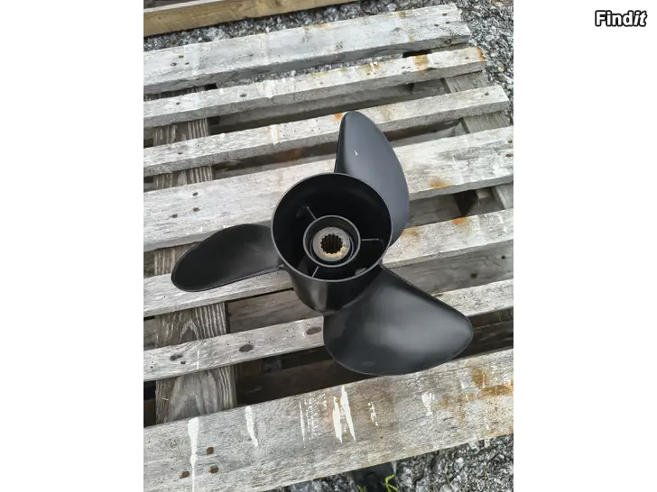 Myydään Yamaha propeller