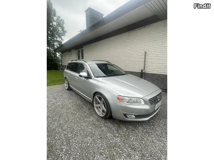 Säljes Välservad Volvo v70